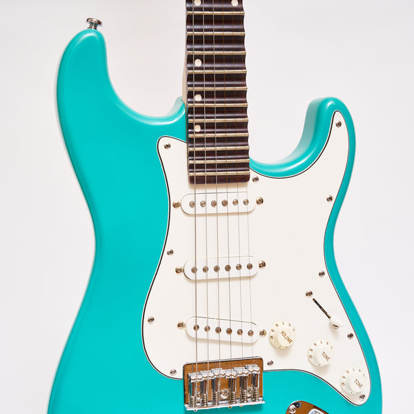 Vietnamese Guitar Electric Standard / Tay Ninh Blue